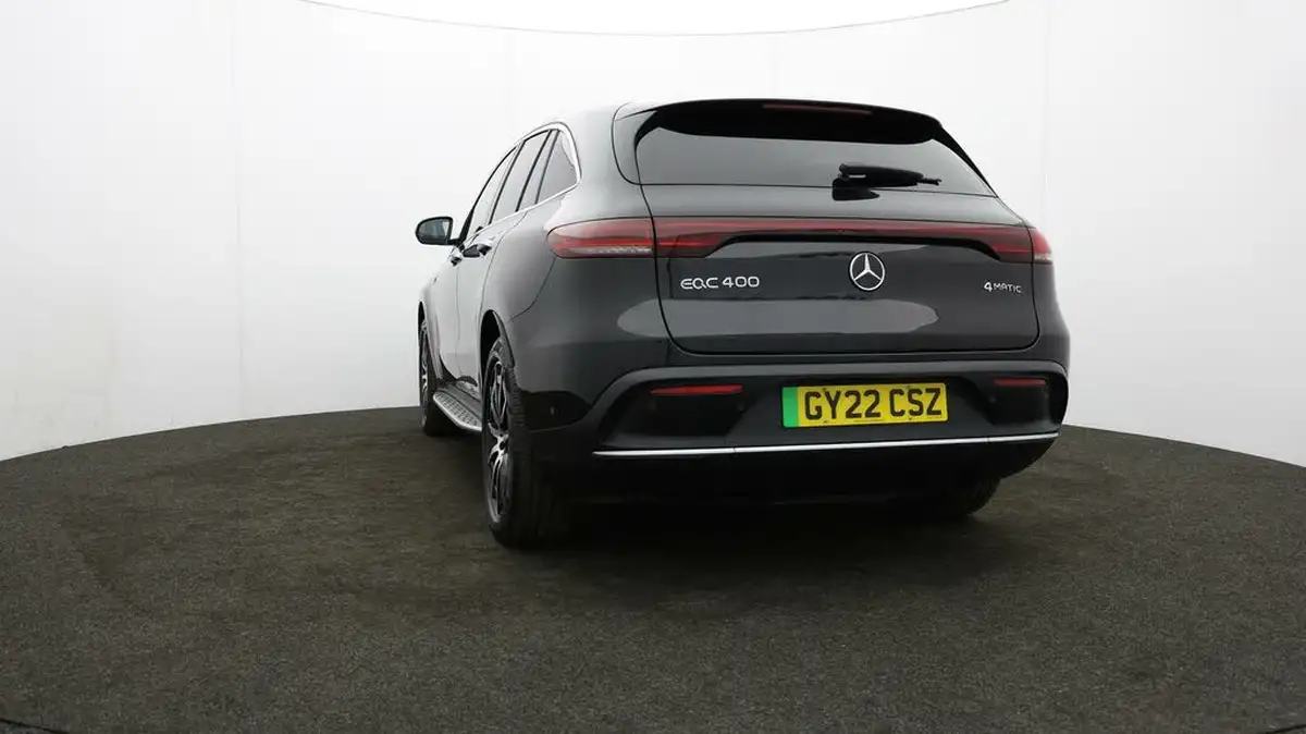 2022-mercedes-benz-eqc-e-eqc-400-amg-line-big-30