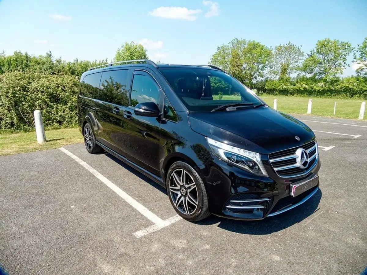 2019-mercedes-benz-v-class-21d-v250d-extra-long-amg-line-big-25