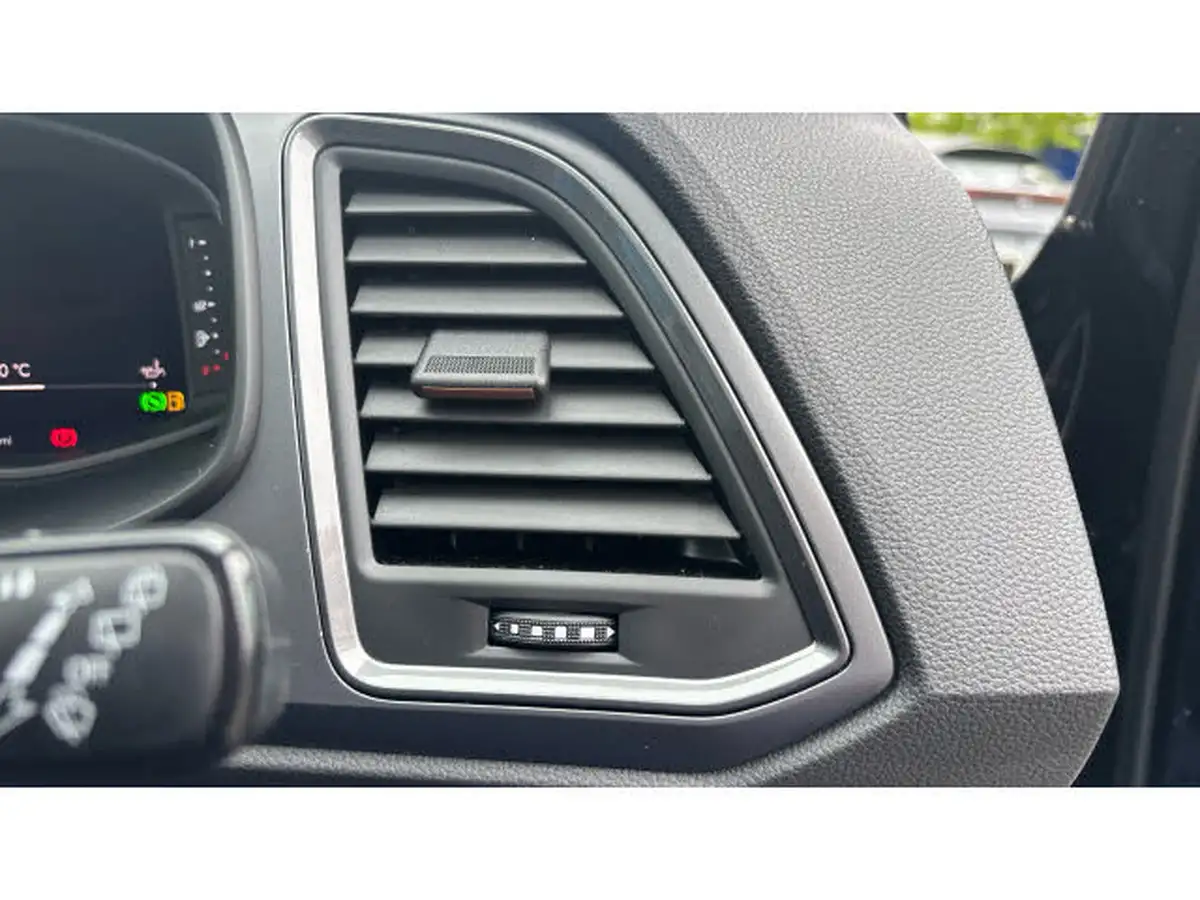 2024-cupra-ateca-15-ecotsi-v2-big-34