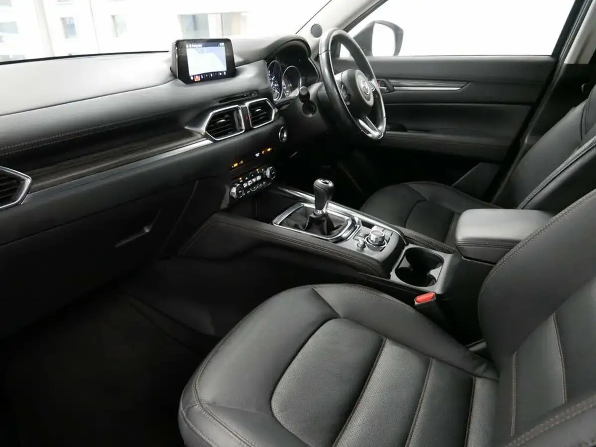 2017-mazda-cx-5-20-sport-nav-big-15