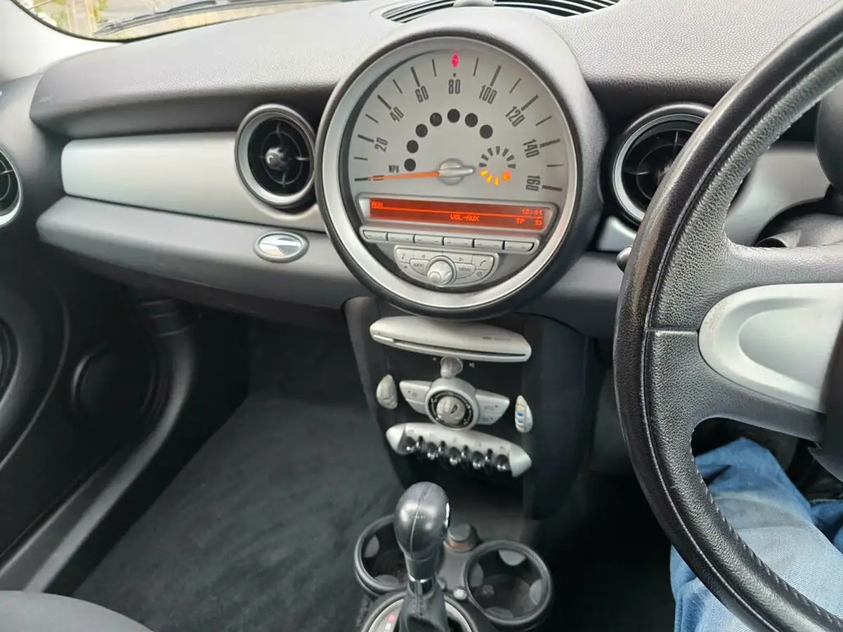 2009-mini-cooper-16td-cooper-d-110bhp-auto-big-24