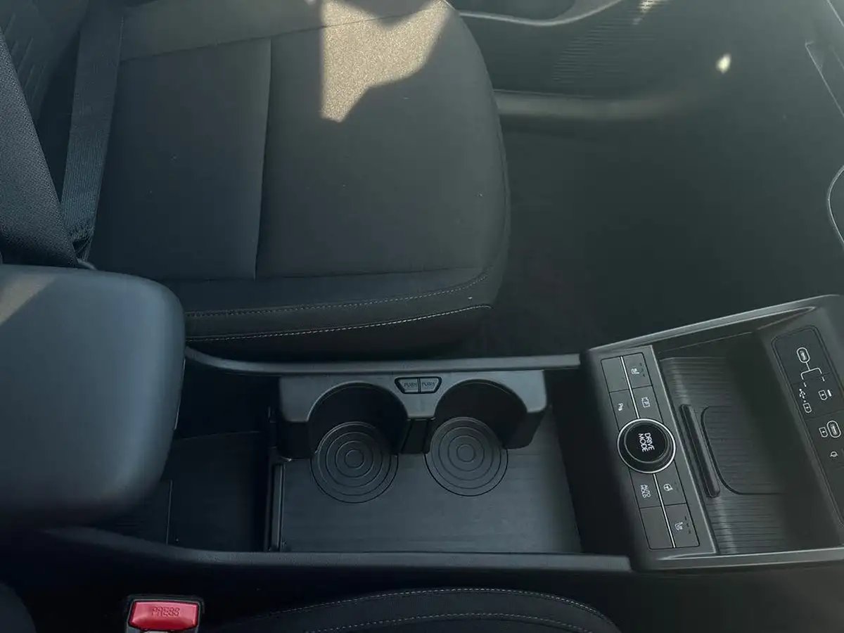 2024-hyundai-kona-e-advance-218ps-65kwh-big-38