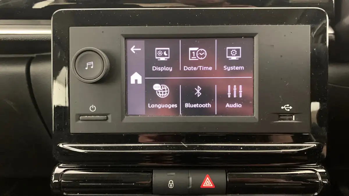 2022-citroen-c3-12-puretech-you-big-25