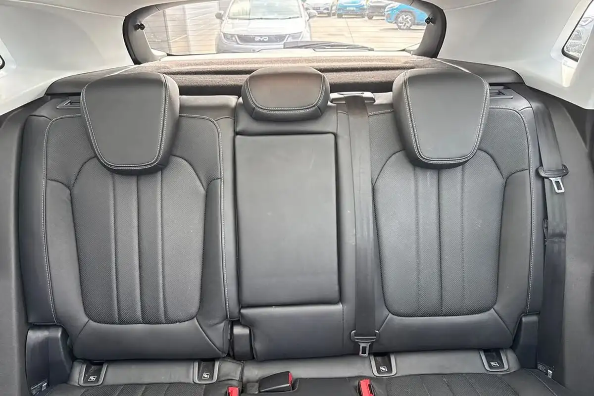 2018-vauxhall-grandland-x-12-elite-nav-132ps-big-55