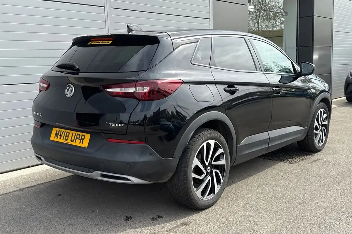 2018-vauxhall-grandland-x-12-elite-nav-132ps-big-31