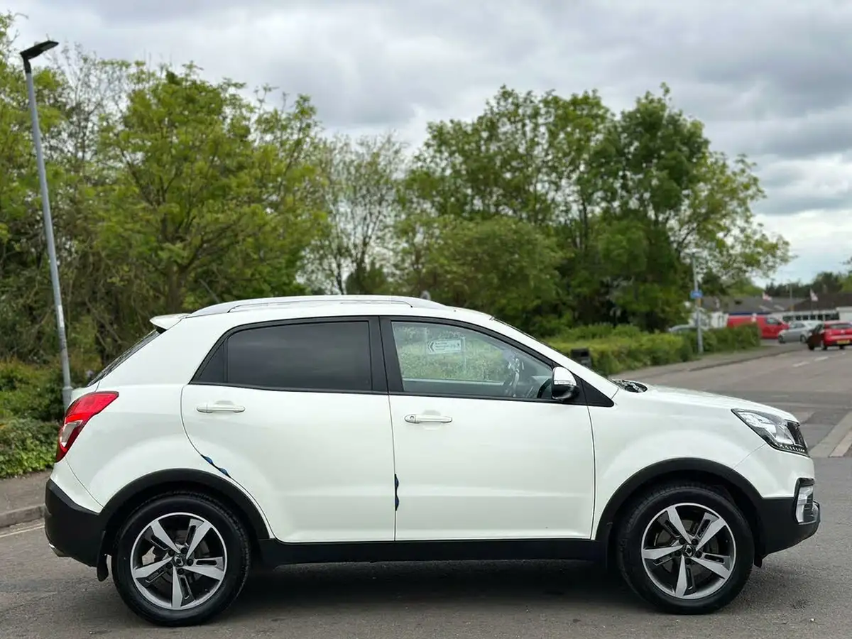2019-kgm-ssangyong-korando-22td-elx-big-13