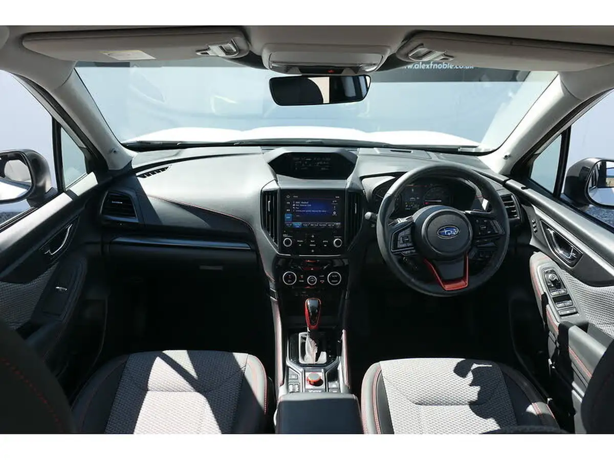 2024-subaru-forester-20-e-boxer-sport-big-23