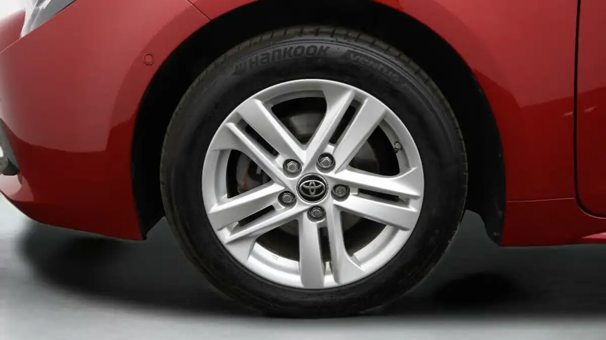 2022-toyota-corolla-18-vvt-i-icon-tech-trk-hatchback-5d-big-17