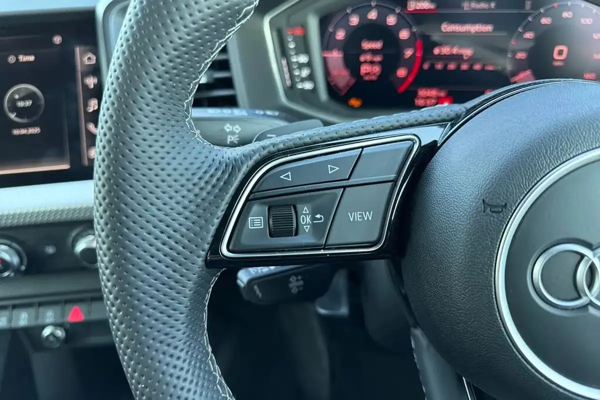 2024-audi-a1-10-30-tfsi-black-edition-116ps-s-tronic-big-37