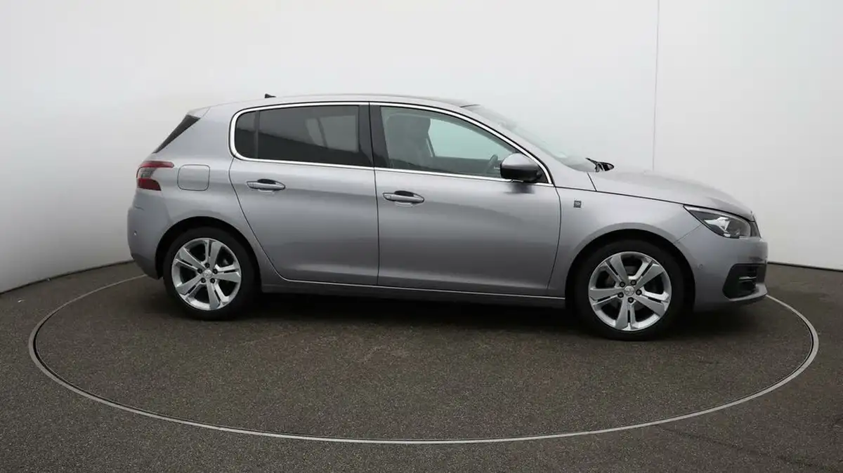2020-peugeot-308-12-puretech-tech-edition-big-42