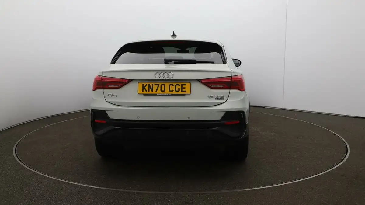 2020-audi-q3-20-45-tfsi-edition-1-sportback-big-57
