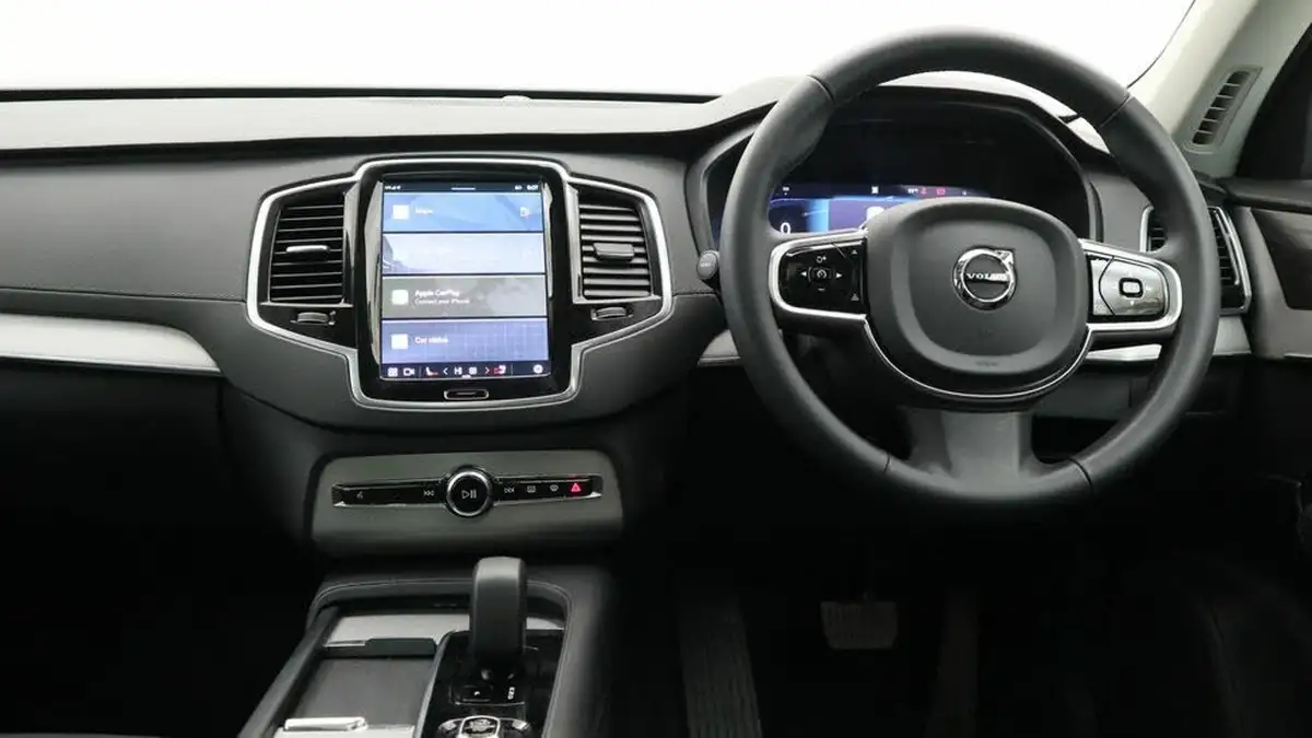2024-volvo-xc90-20td-b5-plus-big-7