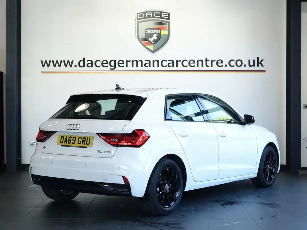 2020-audi-a1-10-30-tfsi-sport-116ps-big-8