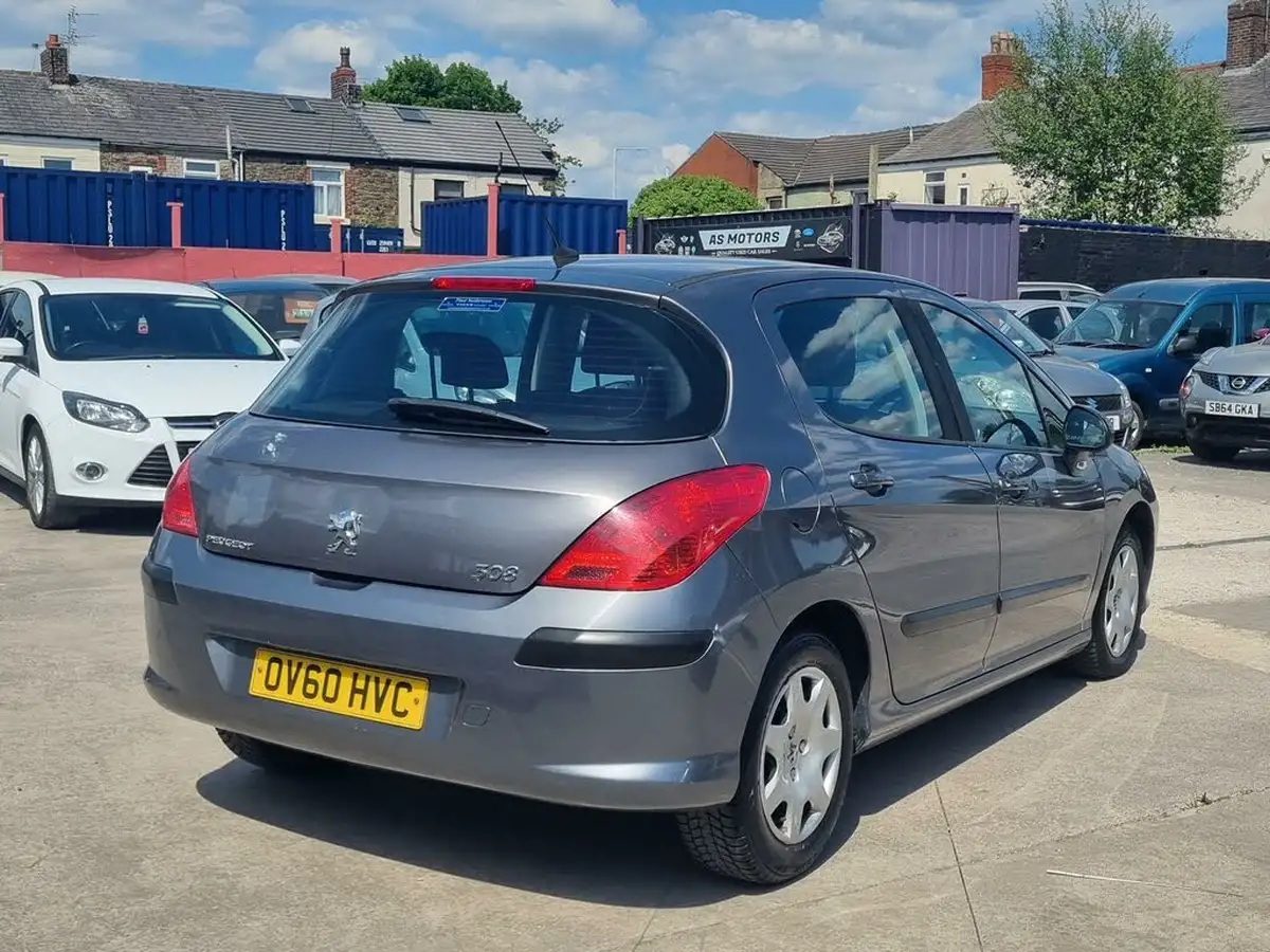 2010-peugeot-308-16td-s-16hdi-90bhp-5d-big-10