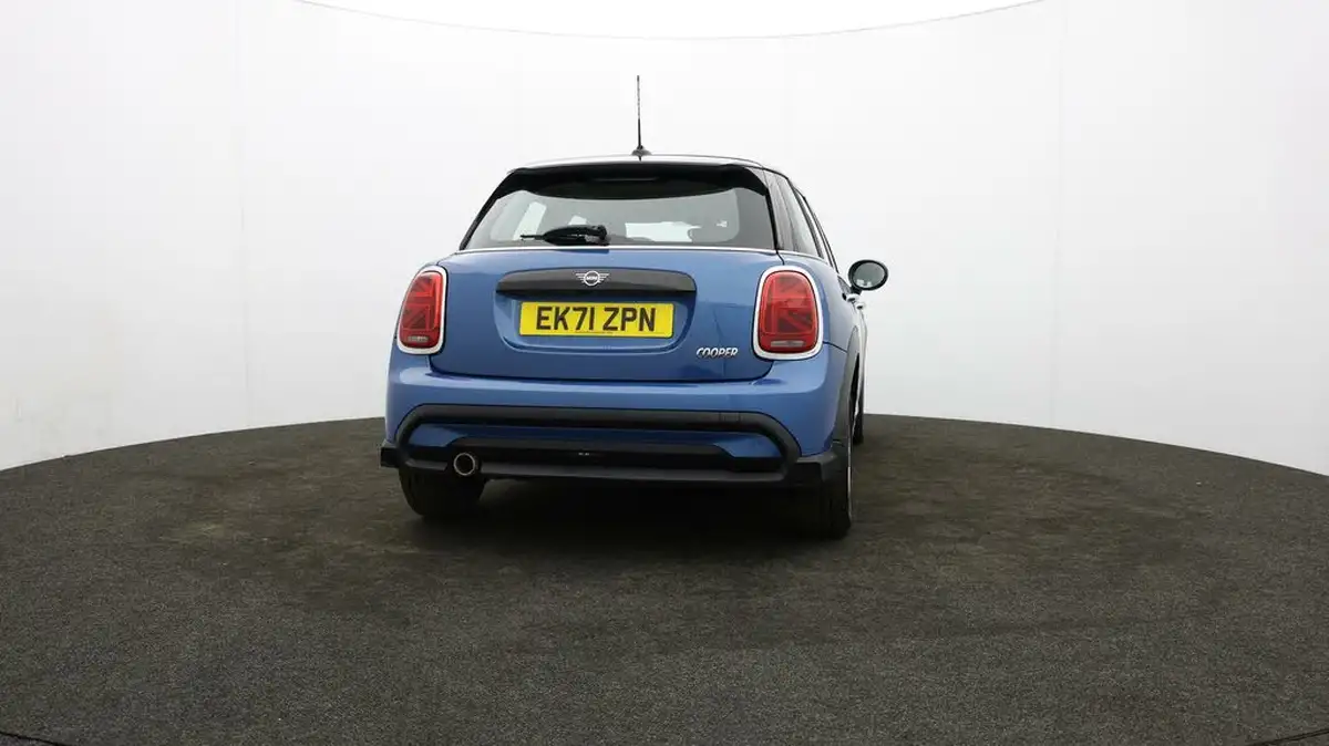 2021-mini-cooper-15-cooper-classic-hatchback-5d-auto-big-74