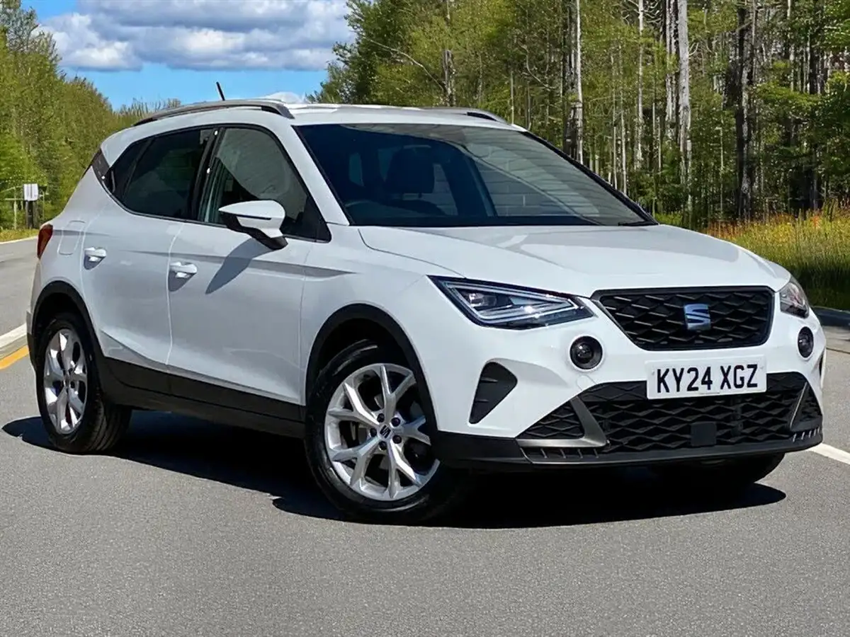 2024-seat-arona-10-tsi-fr-110ps-big-0