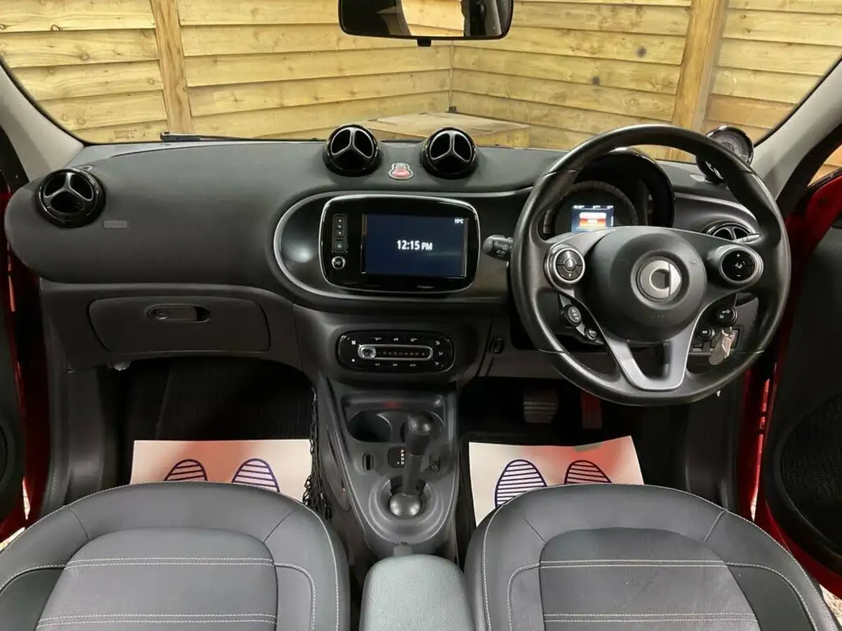 2017-smart-forfour-09-prime-89bhp-premium-plusss-twinamic-big-31