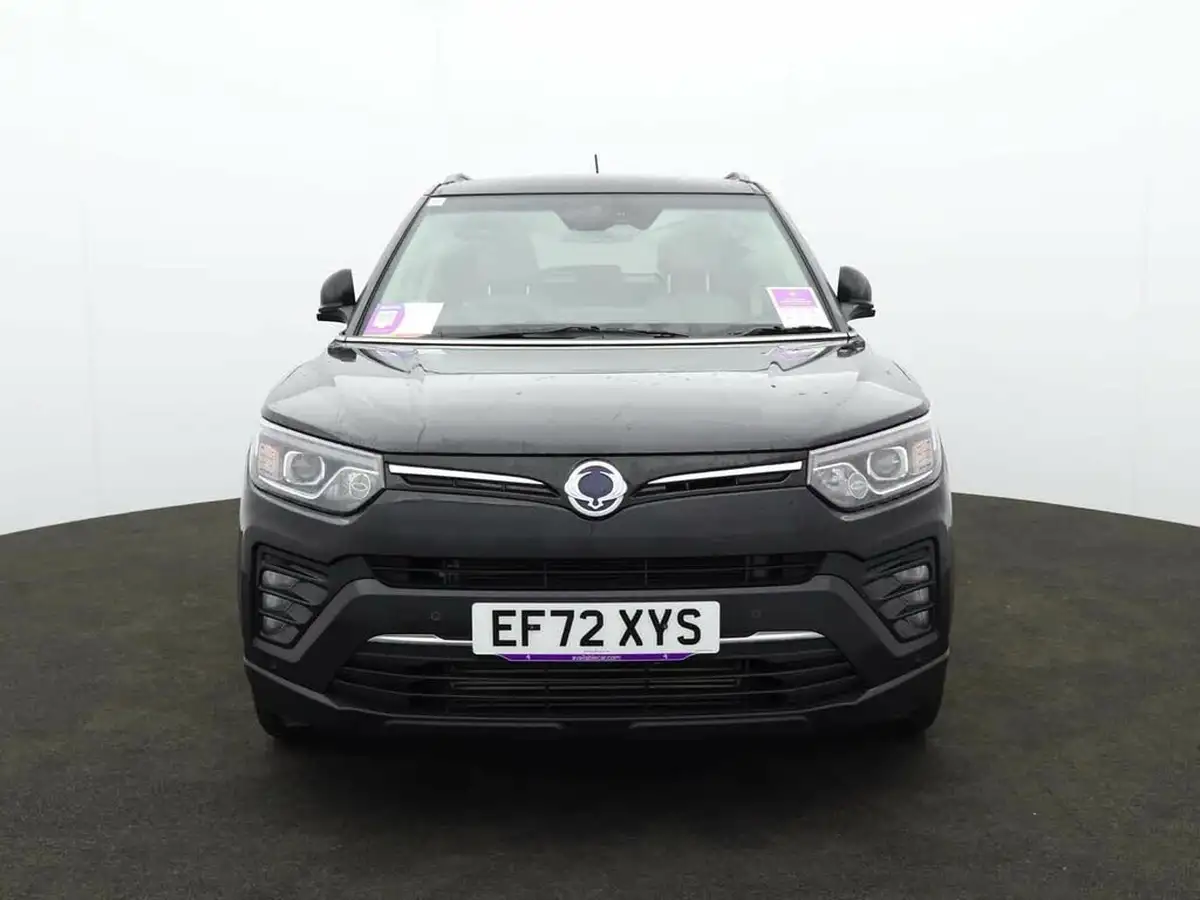 2022-kgm-ssangyong-tivoli-15-ultimate-big-1