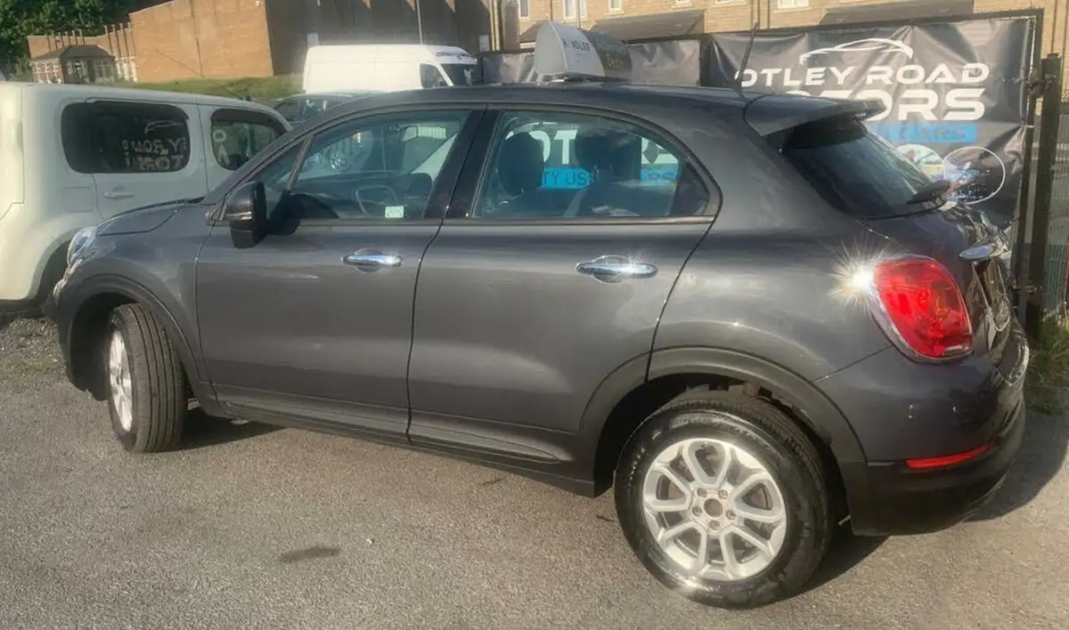 2016-fiat-500x-13multijet-pop-big-3