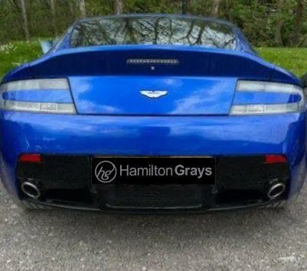2015-aston-martin-vantage-47-v8-vantage-coupe-big-14