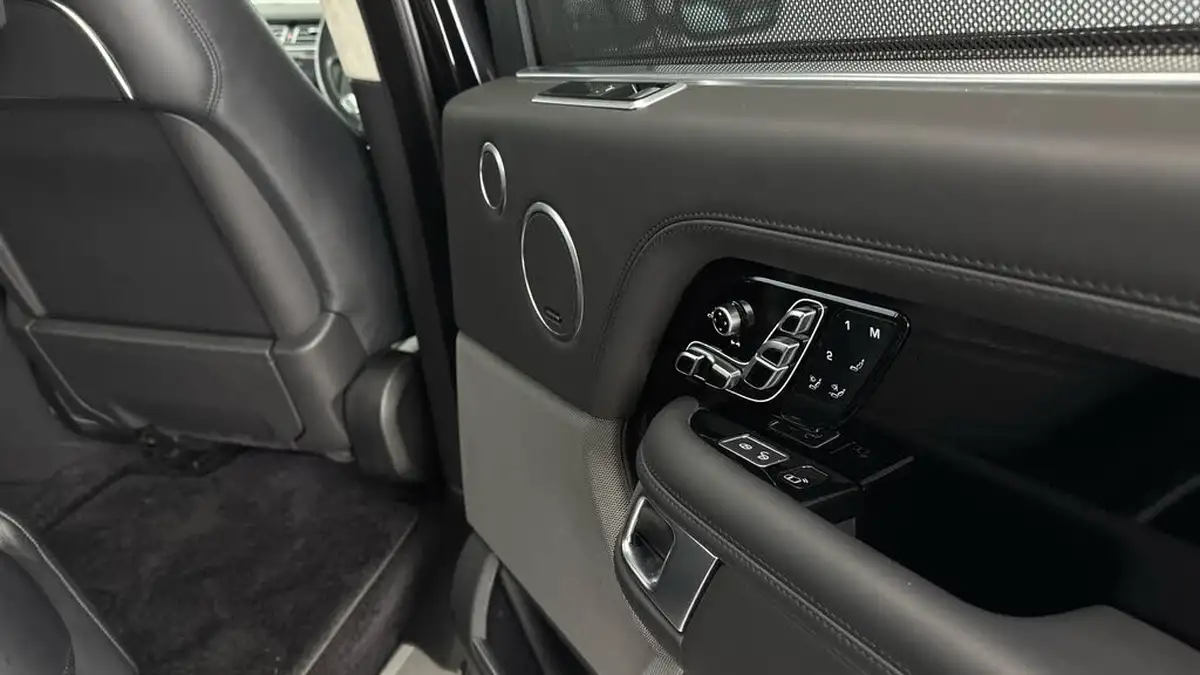 2019-land-rover-range-rover-20p400e-phev-autobiography-lwbss-big-24