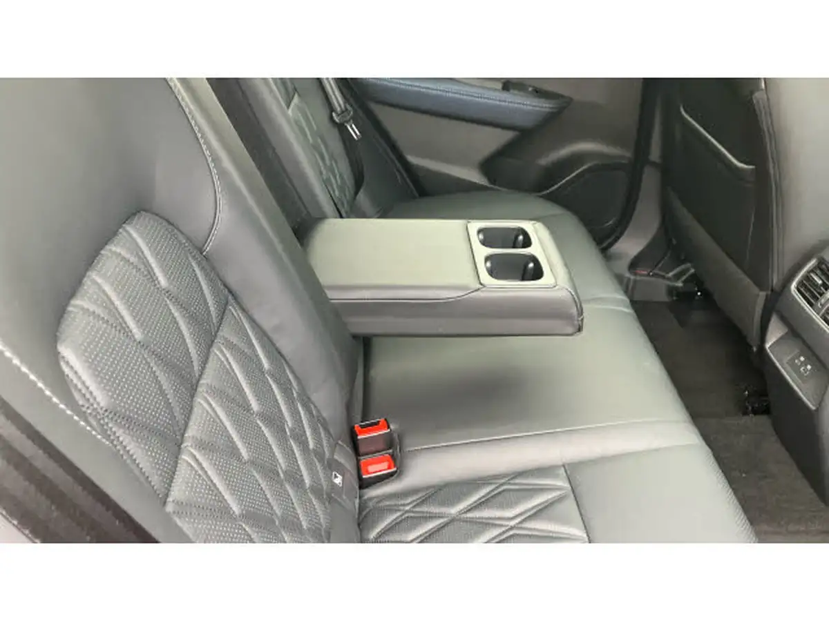 2021-nissan-qashqai-13-dig-t-tekna-big-34