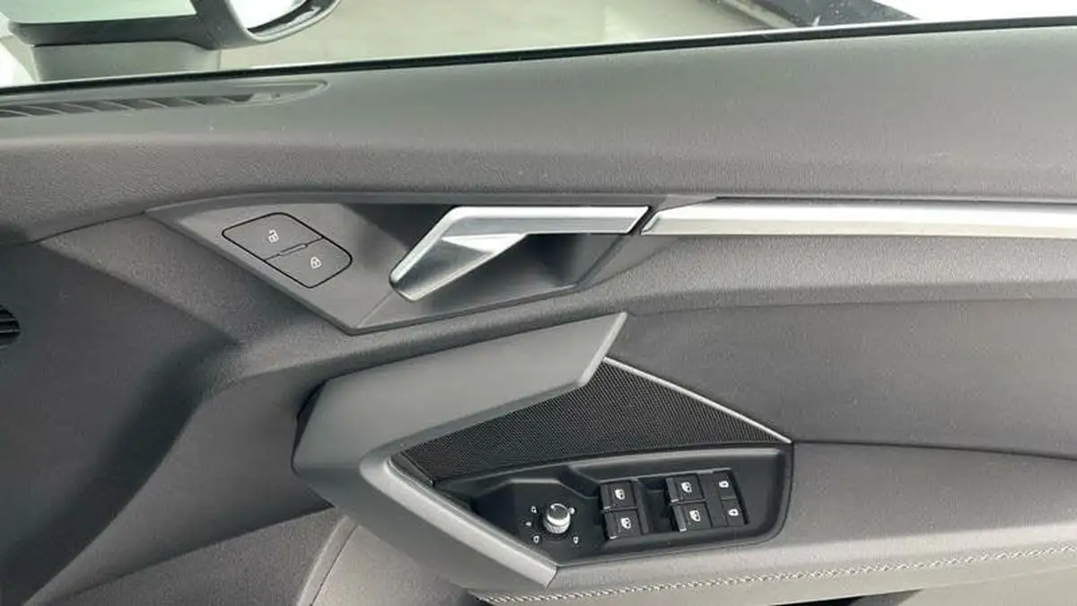 2022-audi-a3-15-35-tfsi-s-line-sportback-5d-big-19