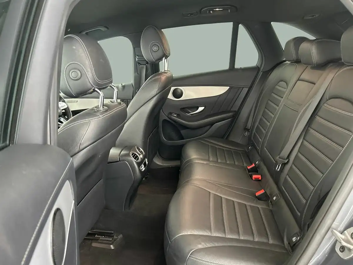 2022-mercedes-benz-glc-class-20d-glc220d-amg-line-premium-195ps-station-wagon-5d-1950cc-4matic-plus-big-22