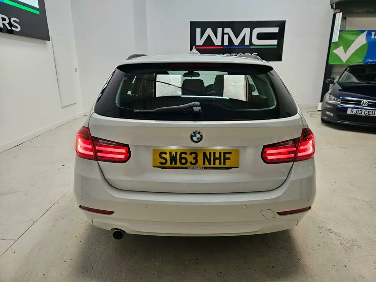 2014-bmw-3-series-20td-318d-se-touring-5d-big-6