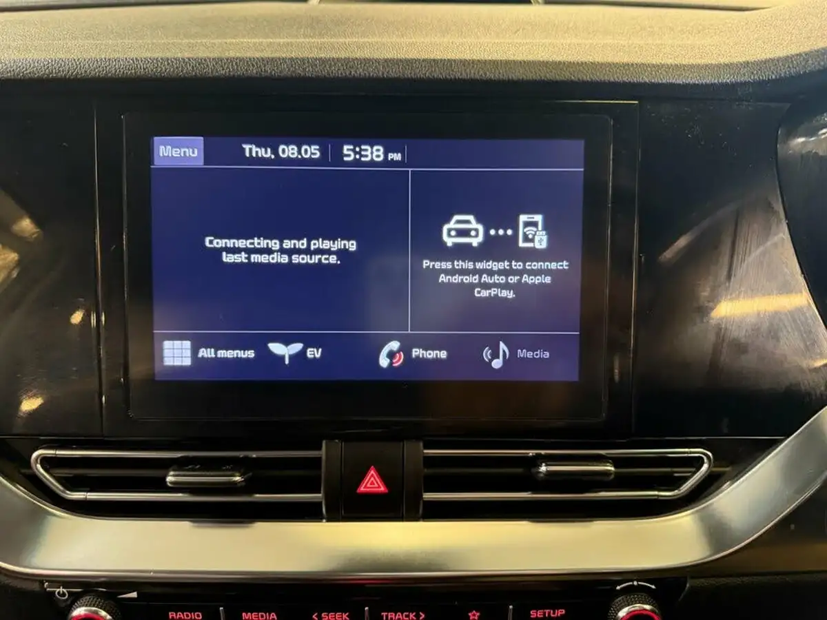 2022-kia-niro-ev-e-2-big-16