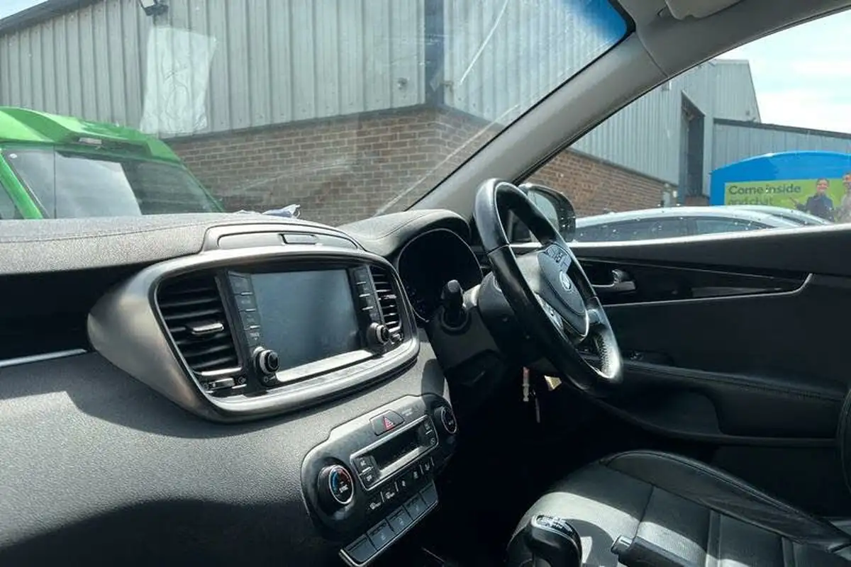 2020-kia-sorento-22-crdi-kx-2-big-17