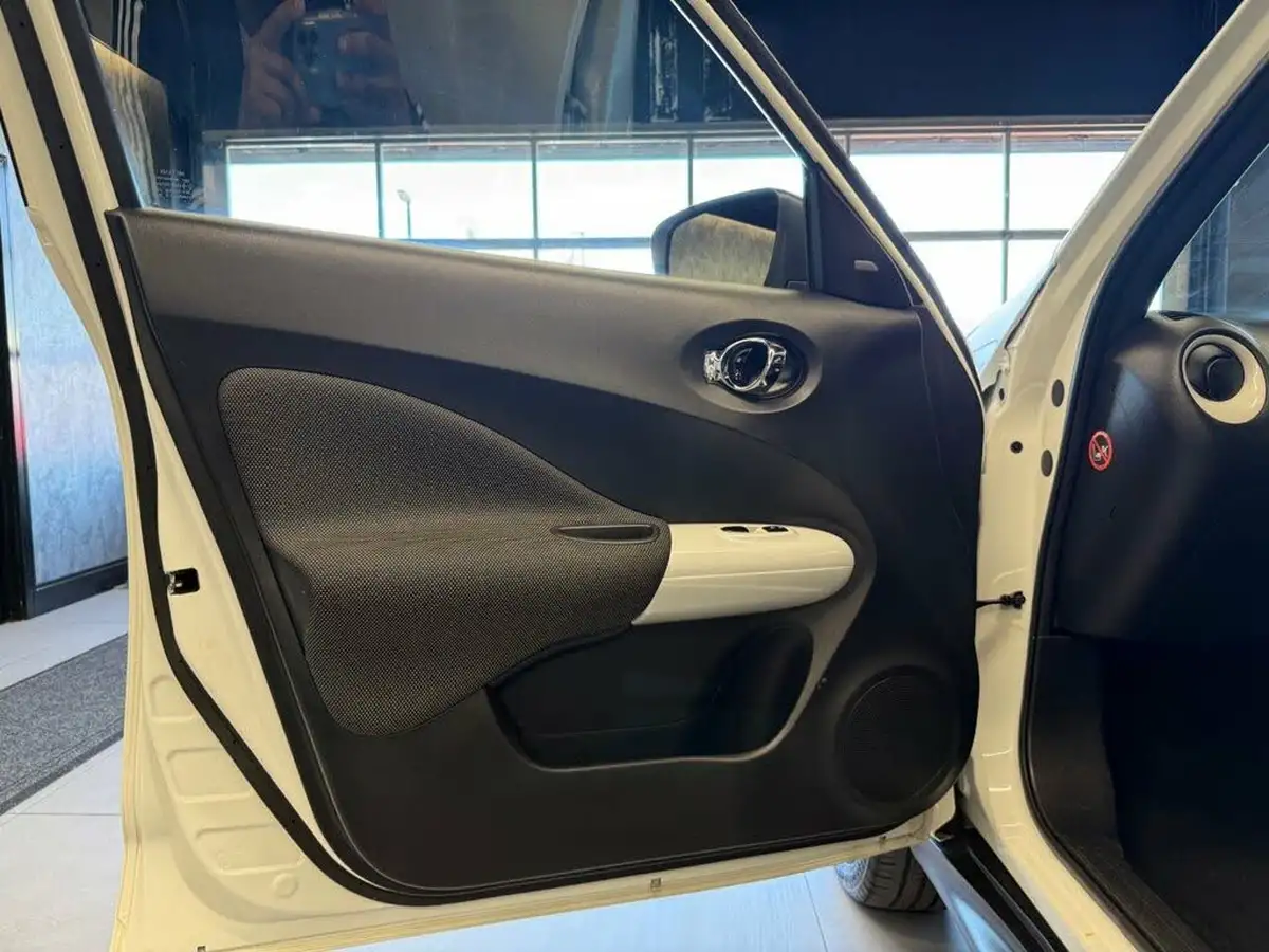 2017-nissan-juke-15dci-n-vision-black-big-26