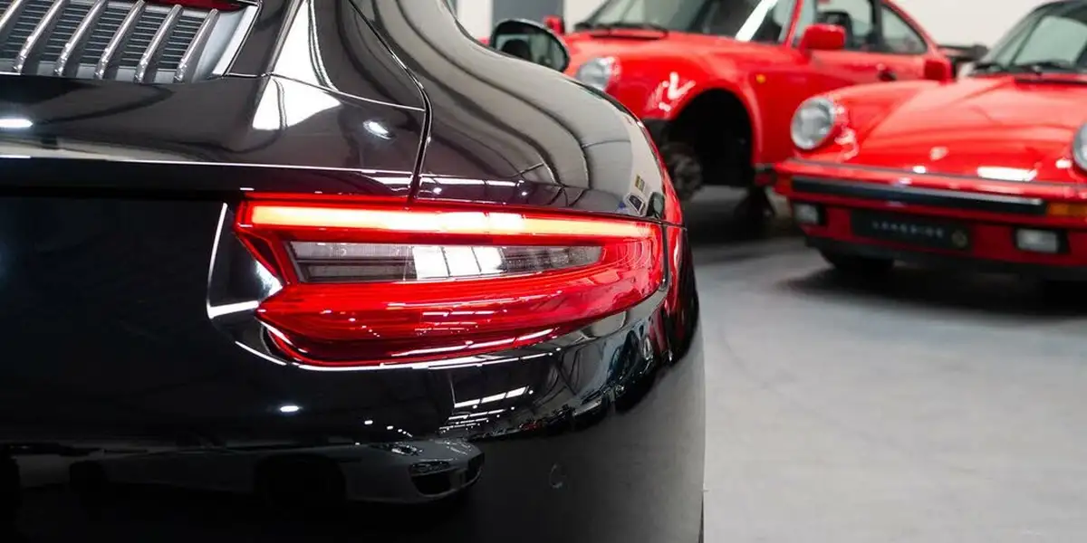 2018-porsche-911-30-carrera-t-big-54