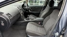 2010-toyota-avensis-small-8