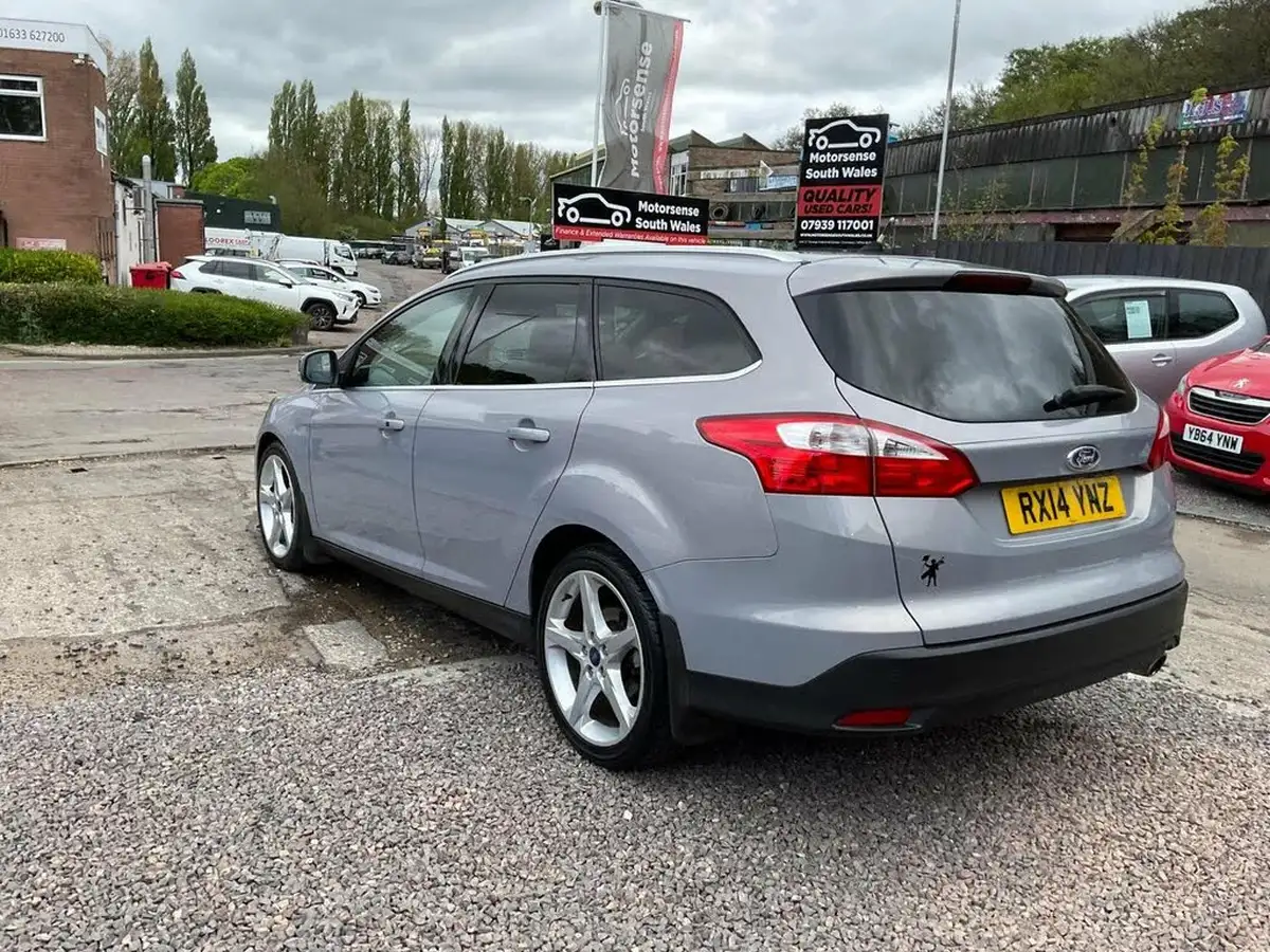 2013-ford-focus-20td-titanium-x-estate-powershift-big-76