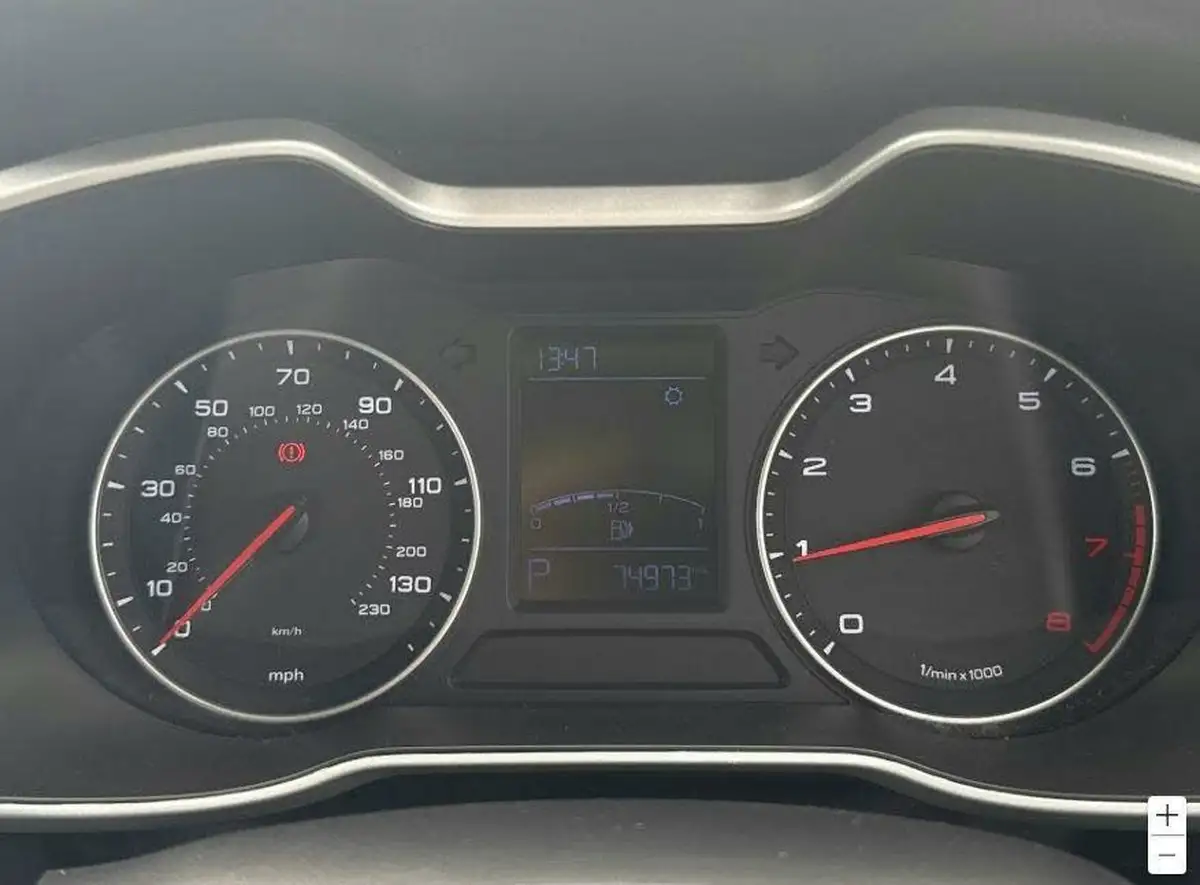 2018-mg-zs-suv-10t-gdi-exclusive-big-5