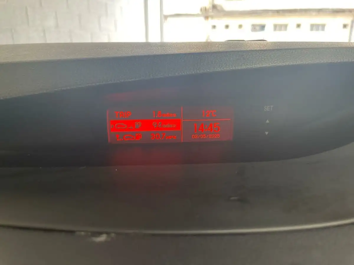2010-hyundai-i20-14-comfort-5d-auto-big-35