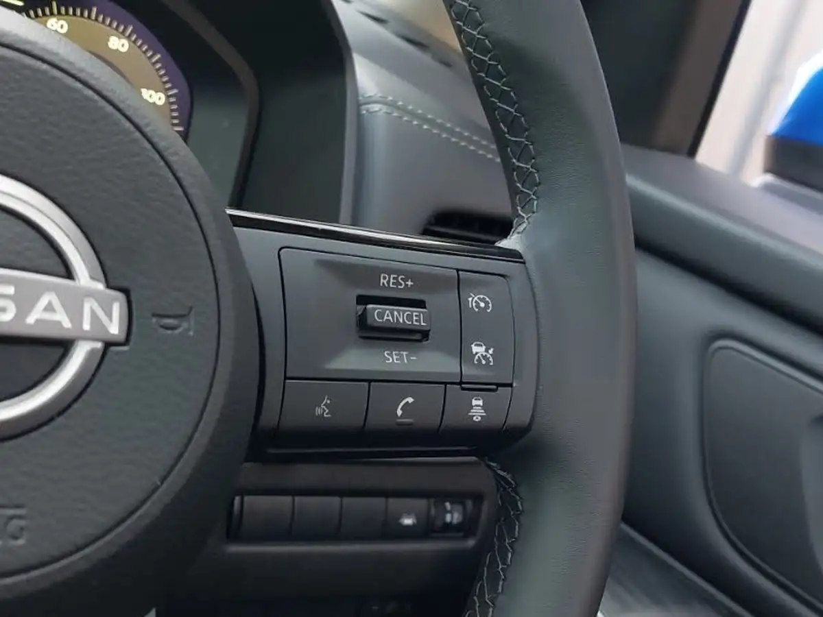 2024-nissan-qashqai-15-n-connecta-big-17