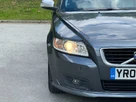 2009-volvo-v50-20td-r-design-sport-small-17