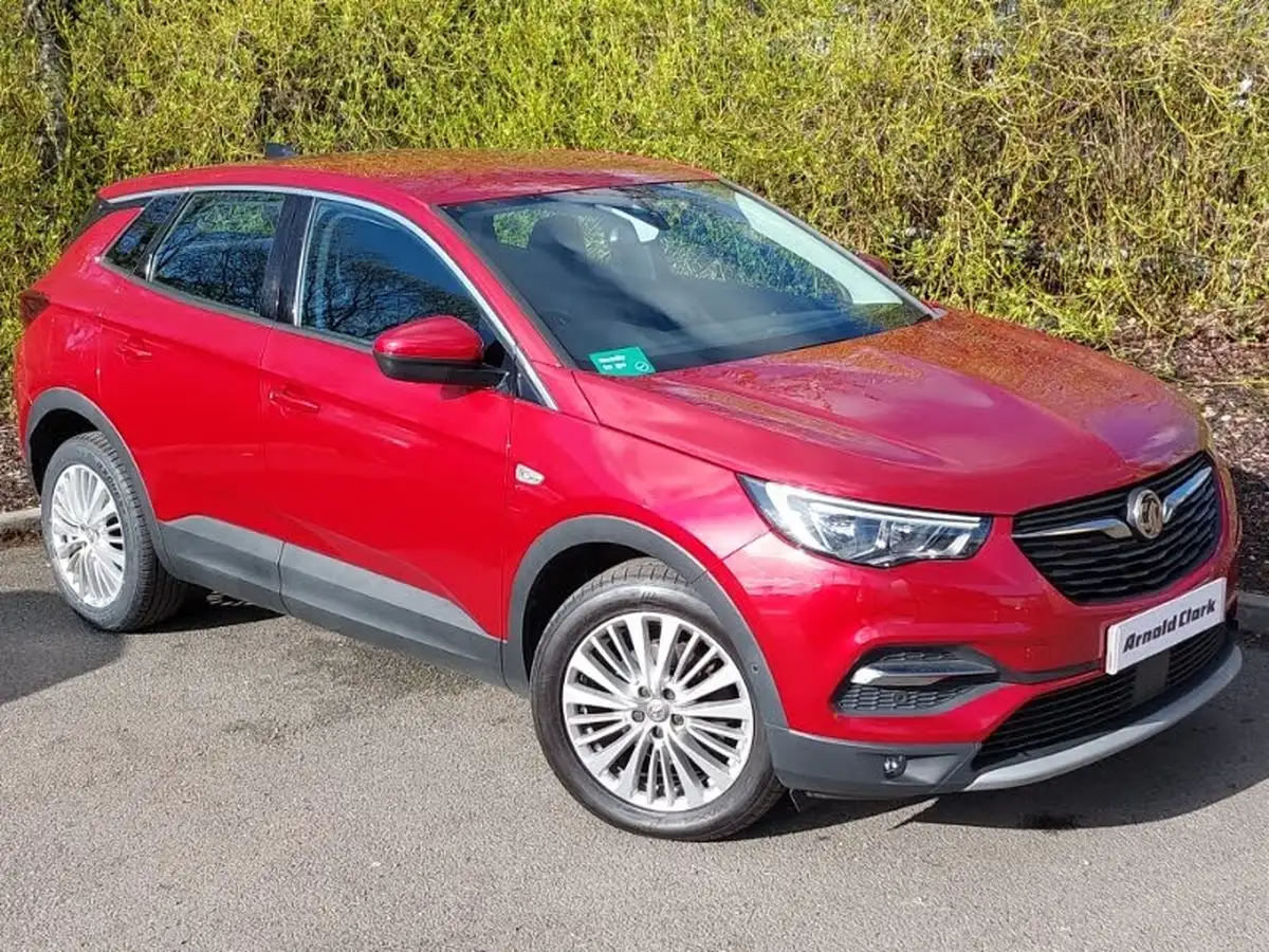 2019-vauxhall-grandland-x-12-tech-line-nav-big-11