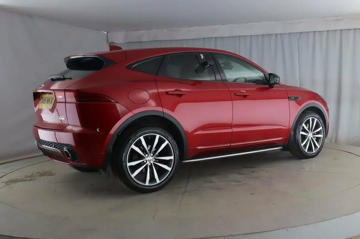 2018-jaguar-e-pace-20-i4-r-dynamic-hse-249ps-ss-big-1