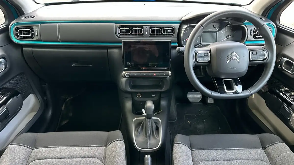 2022-citroen-c3-12-puretech-shine-plus-110ps-ss-eat6-big-3