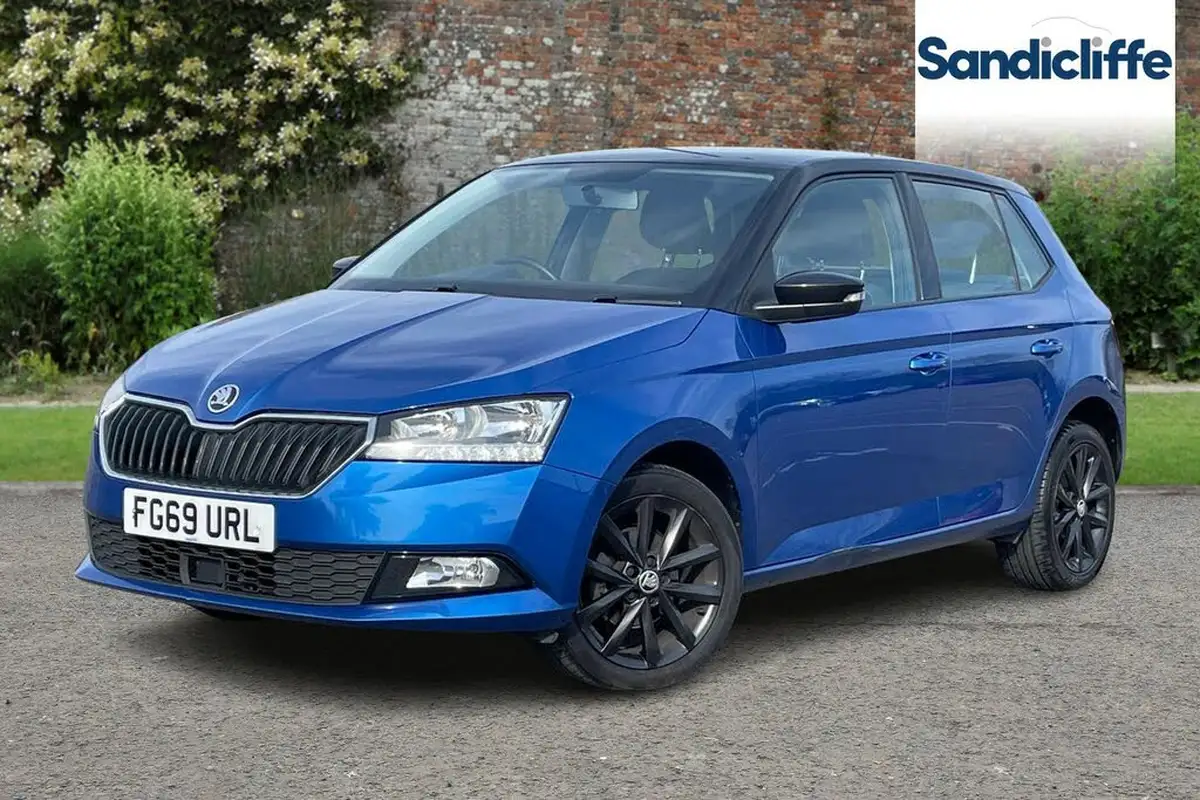 2019-skoda-fabia-10-tsi-colour-edition-big-7