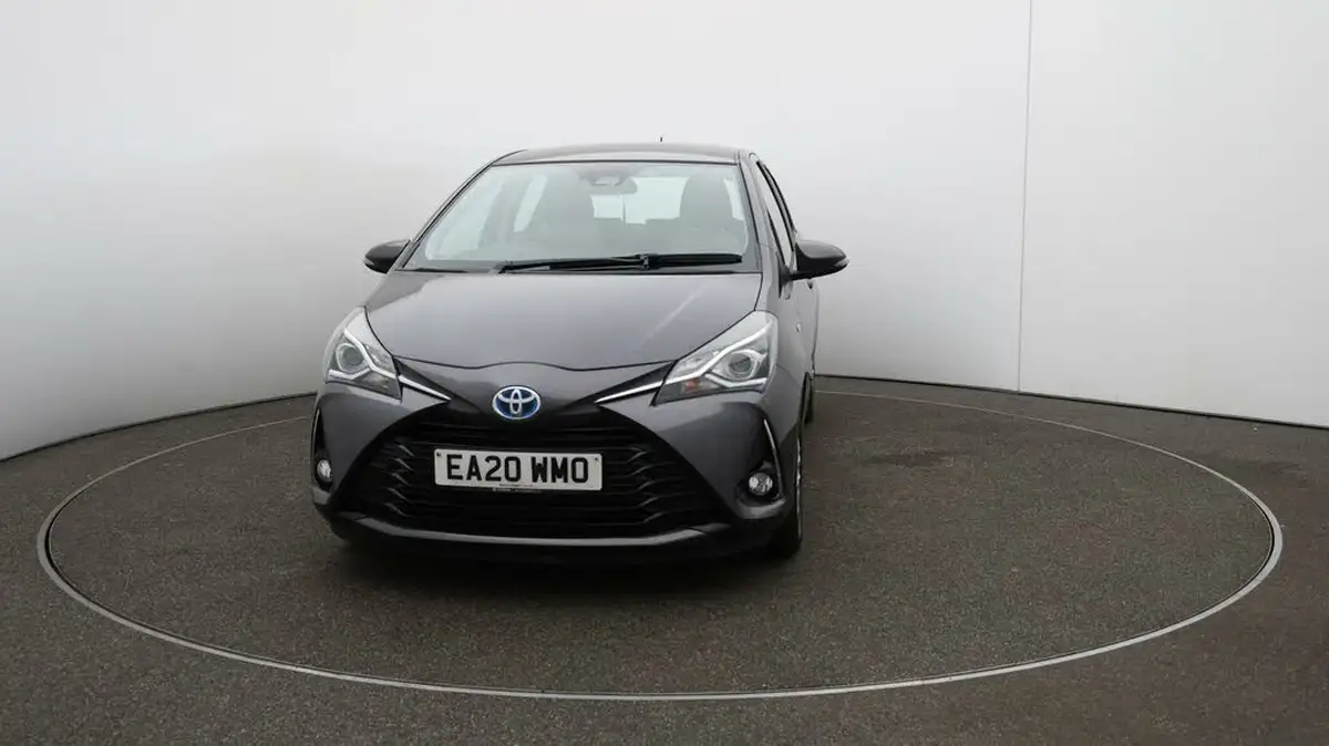 2020-toyota-yaris-15-vvt-i-icon-98bhp-hybrid-1497cc-e-cvt-big-37