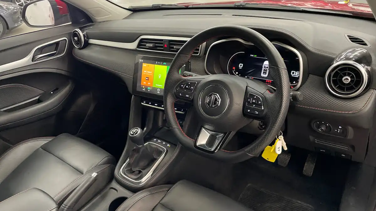 2024-mg-zs-suv-15-vti-tech-exclusive-big-8