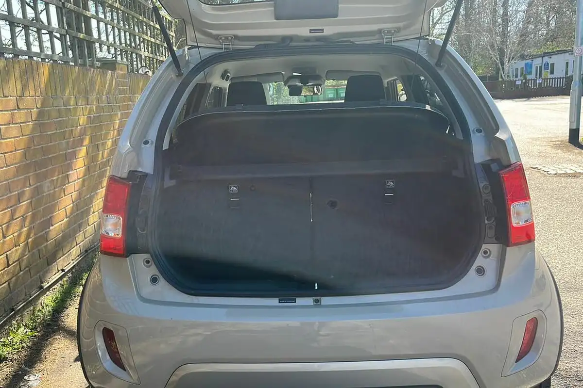 2022-suzuki-ignis-12-dualjet-sz5-big-34