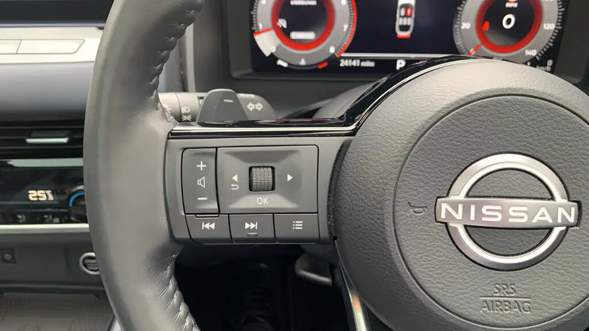 2022-nissan-qashqai-13-dig-t-tekna-158ps-xtronic-big-22