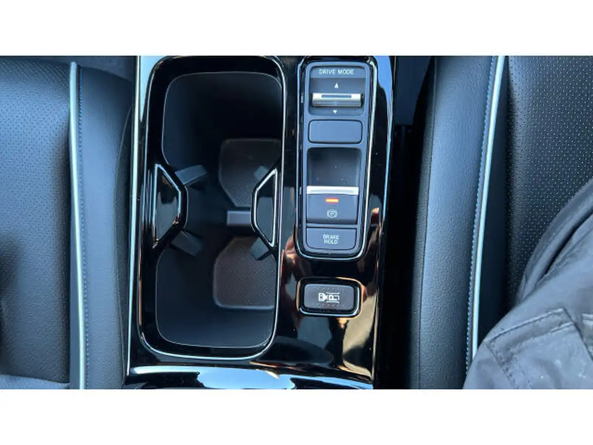 2023-honda-eny1-e-advance-big-40