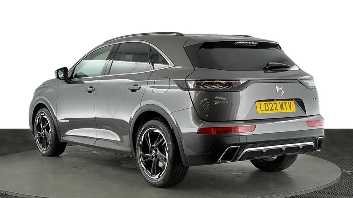 2022-ds-ds-7-crossback-e-tense-performance-line-225ps-big-5