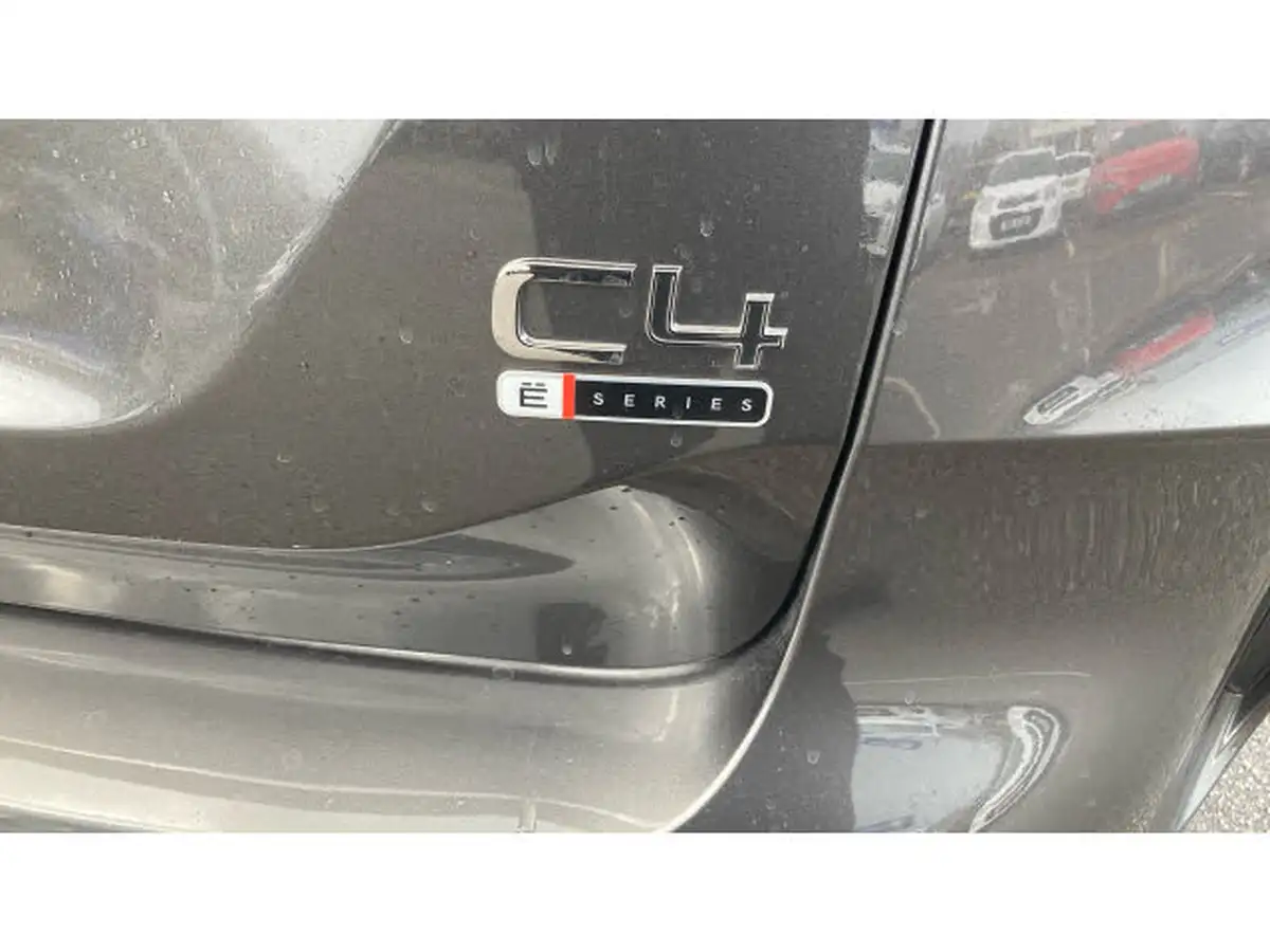 2024-citroen-c4-e-e-series-156ps-54kwh-big-22
